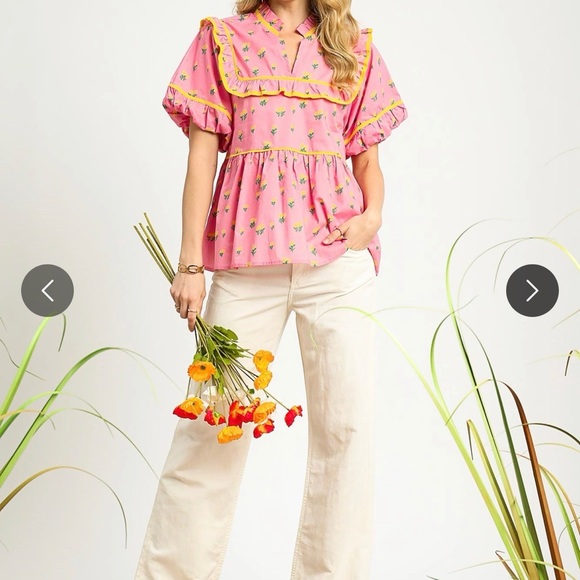 Umgee Pink Floral Blouse with Yellow Trim - Picture 2 of 3